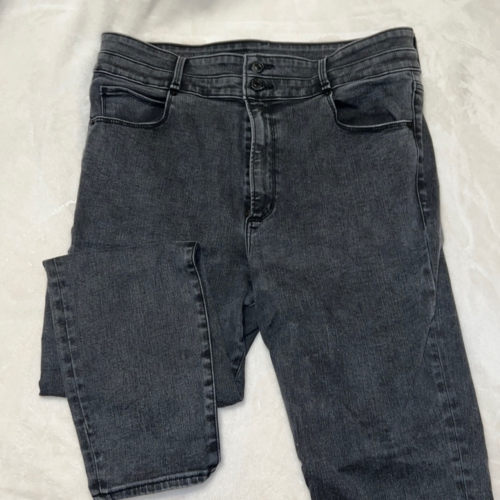 Abercrombie & Fitch Ultra High Rise Super Skinny Ankle Jeans 16 R | 33
